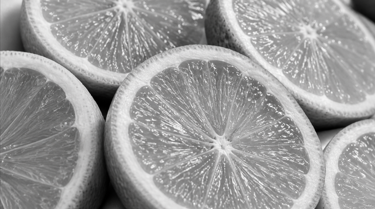 Pure Vitamin C: Benefits, Who It's For, and How to Use It